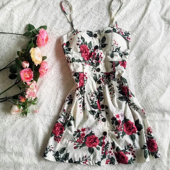 Purple Snow Dresses & Skirts - ♛ Purple Snow Dress Size M/L